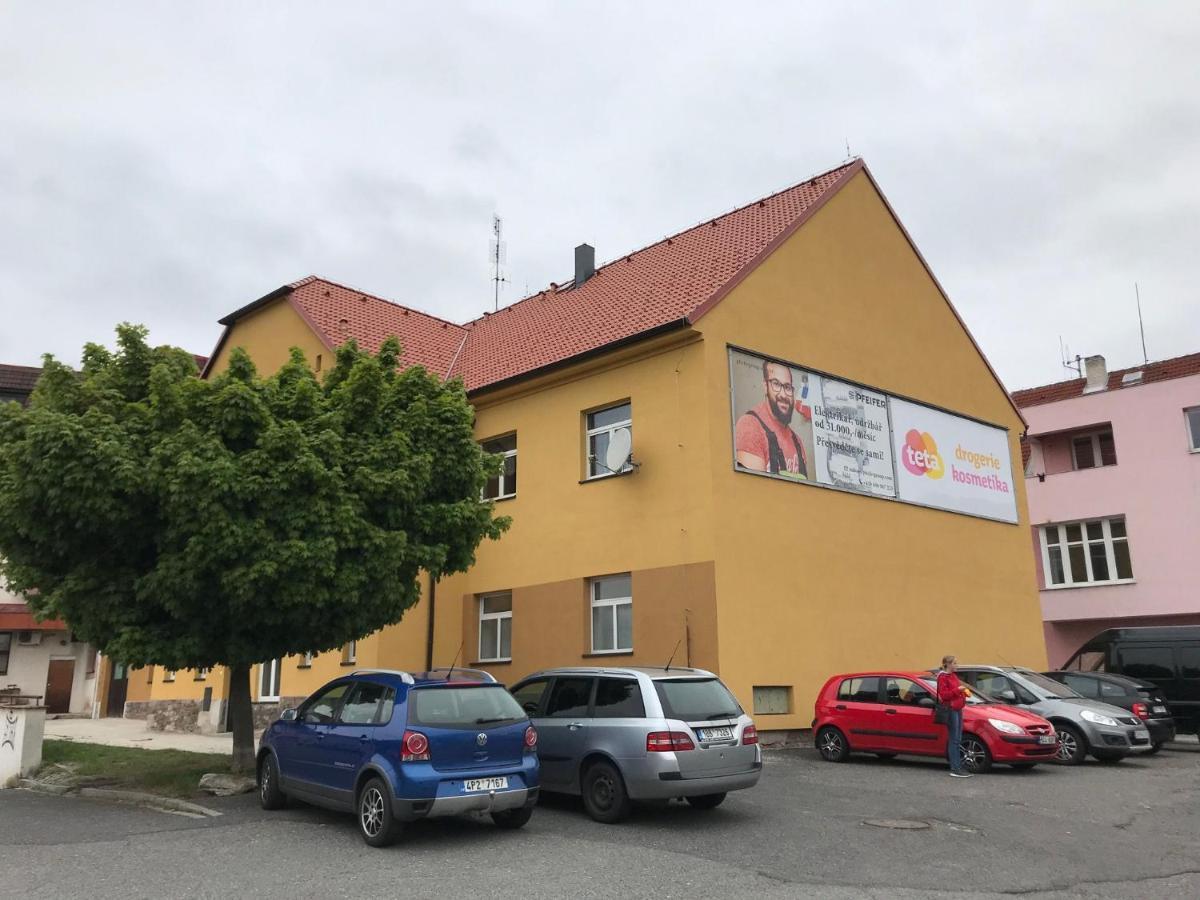 Hostel Rk Horazdovice Exterior foto